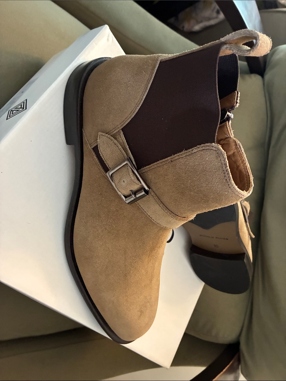 Donald J. Pliner Men’s Tan Suede Chukka Ankle Boots with Zip NEW IN BOX - Picture 3 of 5